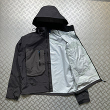 Carica l&#39;immagine nel visualizzatore di Gallery, Early 2000&#39;s Multi-Pocket Taped Seam Waterproof Technical Jacket - Medium/Large