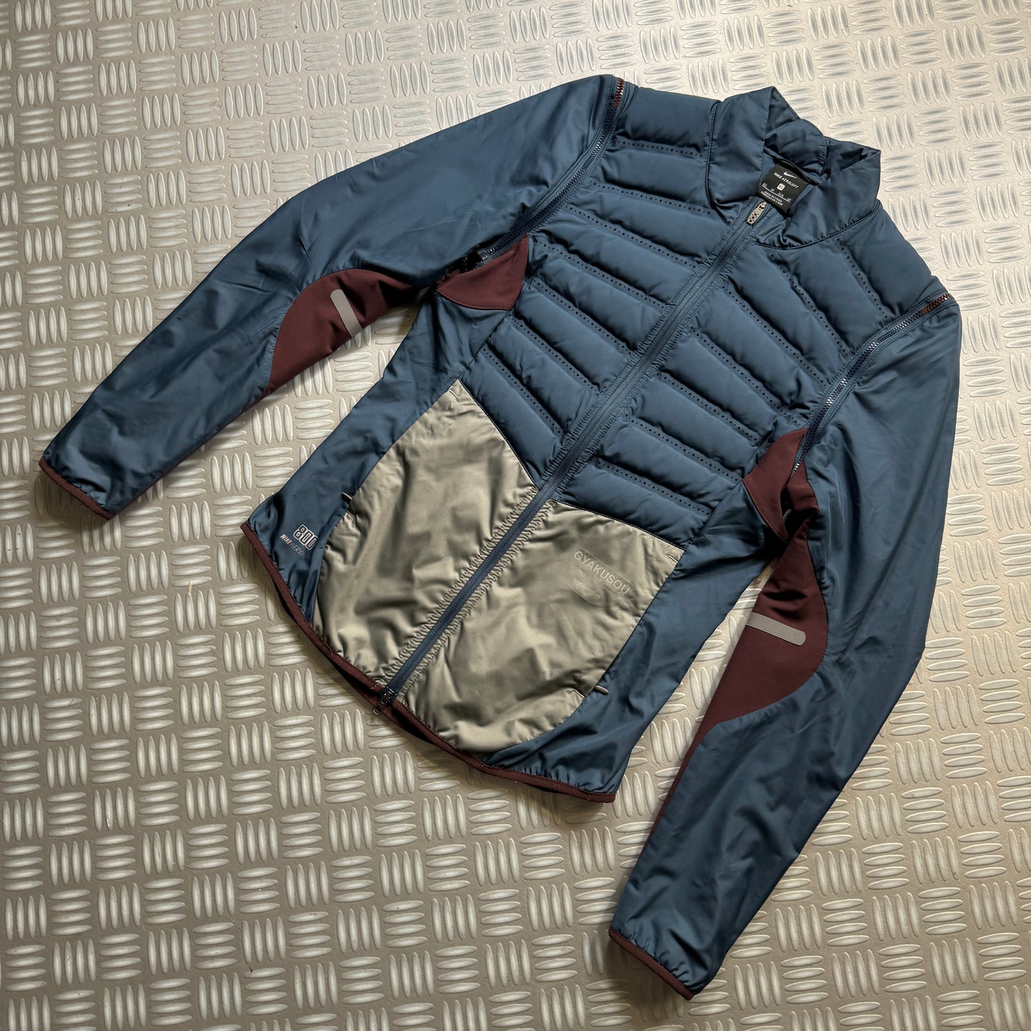 Nike x Undercover Gyakusou Perforated Performance Jacket - WMNS UK6-8