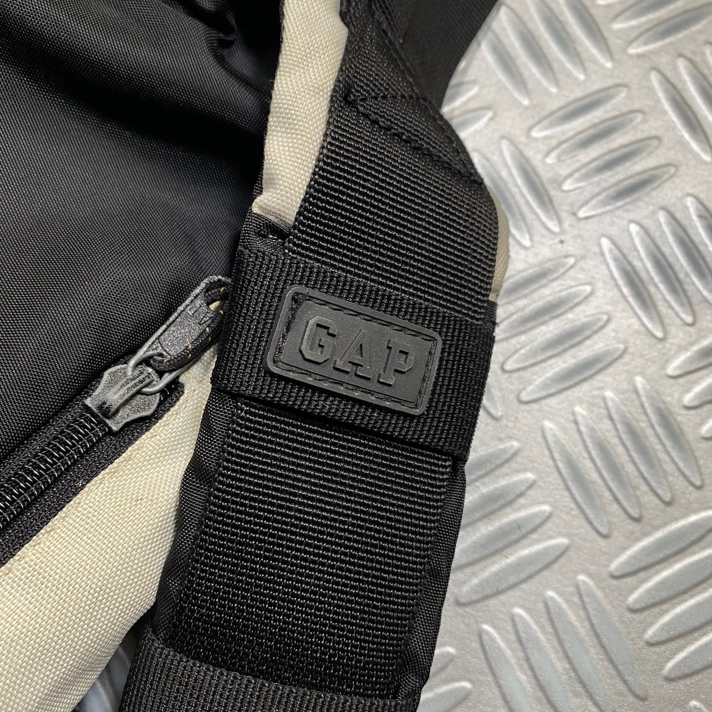 Early 2000's GAP Beige Cross Body Sling Bag