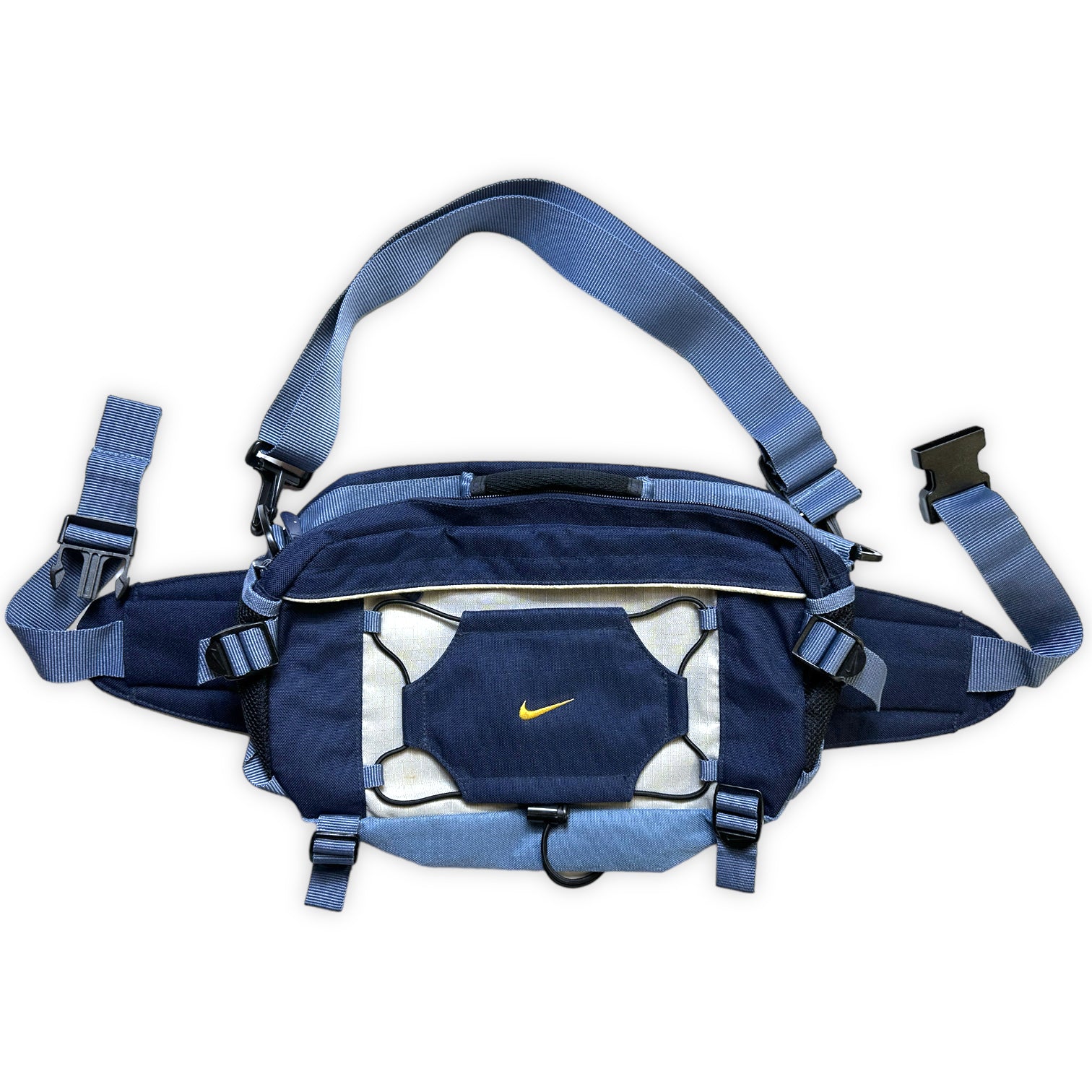 Nike Heritage cross body bag in blue