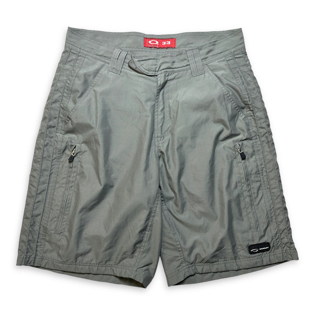 Oakley Stone Grey Ventilated Shorts - 32-33