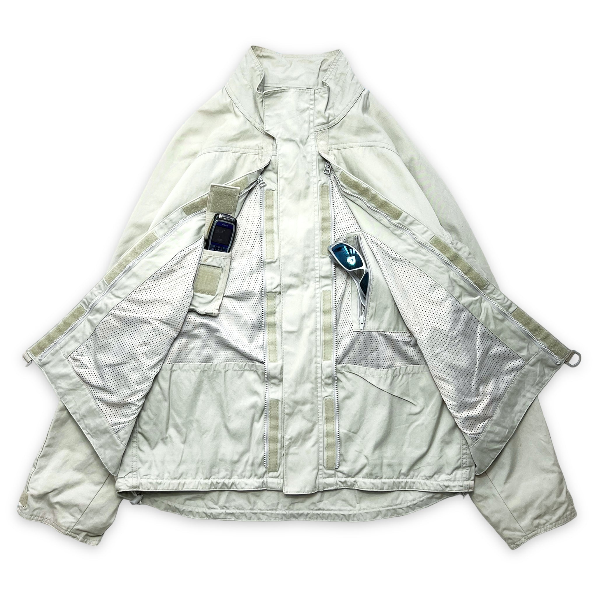 00's Levi's Stash Pocket Technical Jacket - Large – Holsales