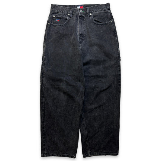 Début des années 2000 Tommy Hilfiger Washed Black Baggy Denim - Taille 32 »