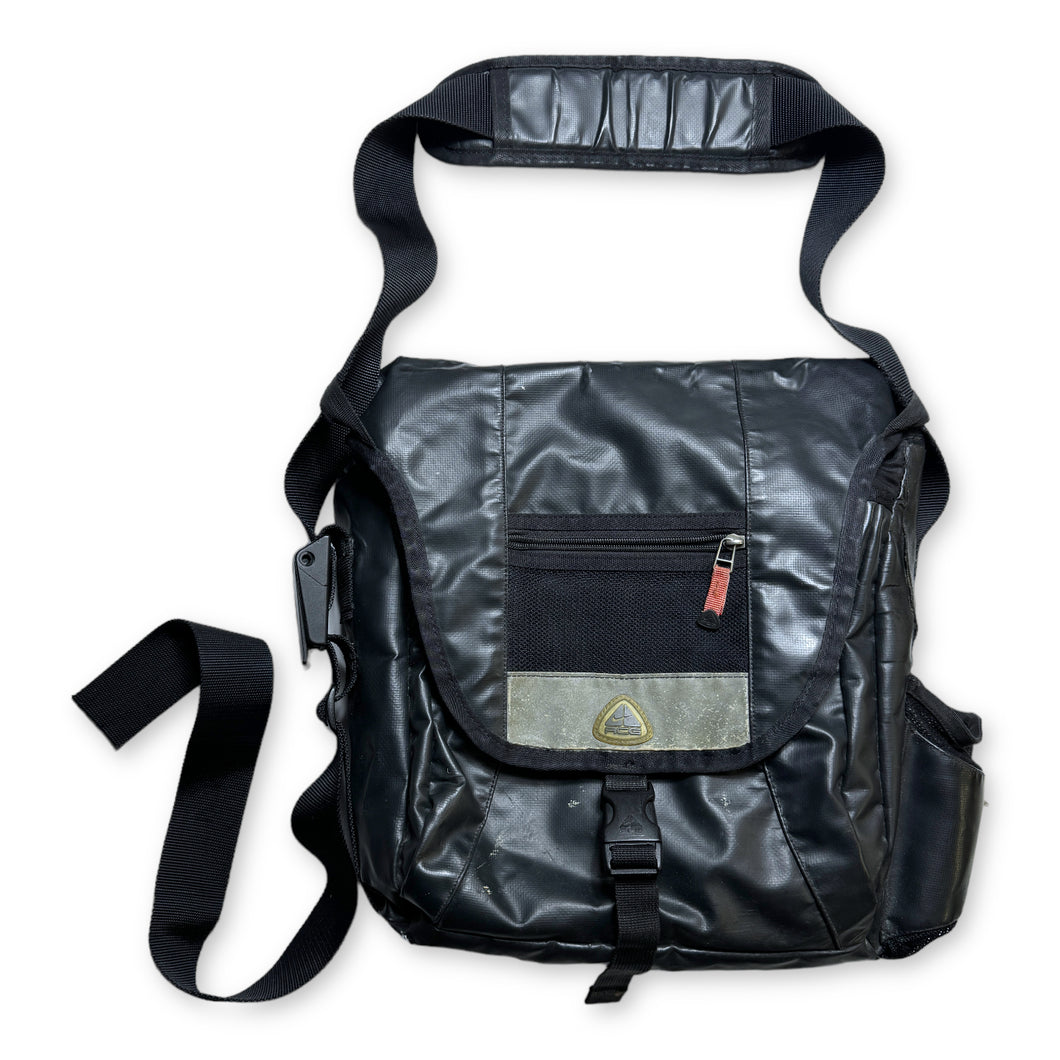 Nike ACG Jet Black Side Bag