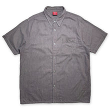 Load image into Gallery viewer, Oakley Woven Cotton Short Sleeve Button Shirt - Extra Large