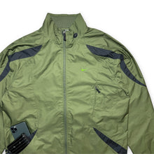 Carica l&#39;immagine nel visualizzatore di Gallery, Early 2000&#39;s Nike Khaki Green Panelled Double Pocket Technical Jacket - Large