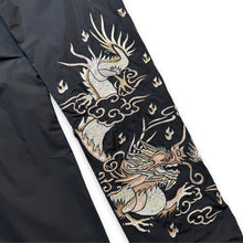 Carica l&#39;immagine nel visualizzatore di Gallery, 2021 Maharishi Black Embroidered Dragon Snopant - 34&quot; Waist