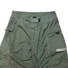Load image into Gallery viewer, Nike ACG Contrast Stitch Cargo Shorts - Multiple Sizes