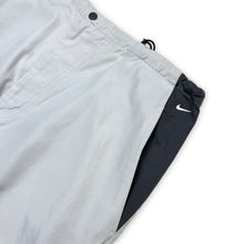 Carica l&#39;immagine nel visualizzatore di Gallery, Nike Articulated Panel Off-White Darted Knee Pant - 36&quot; Waist