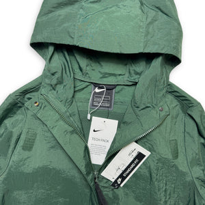 Nike Khaki Green Nylon 2in1 Jacket Bag - Extra Small