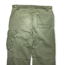 Load image into Gallery viewer, Early 2000&#39;s Nike Washed Khaki Green Cargo Pant - Extra Large