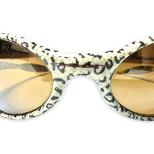 Load image into Gallery viewer, Oakley Cheetah Print Eye Jacket