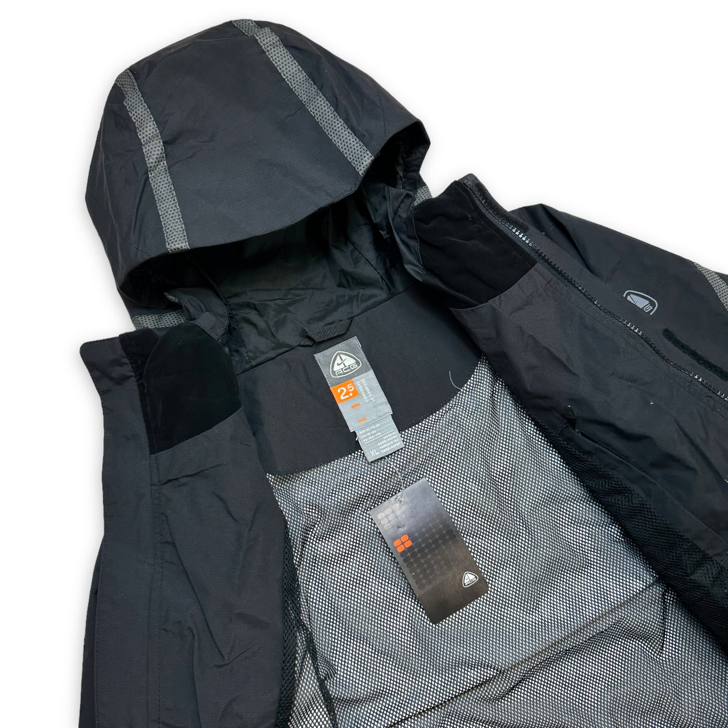 Nike ACG Jet Black Outer Taped Waterproof Jacket - Medium / Large
