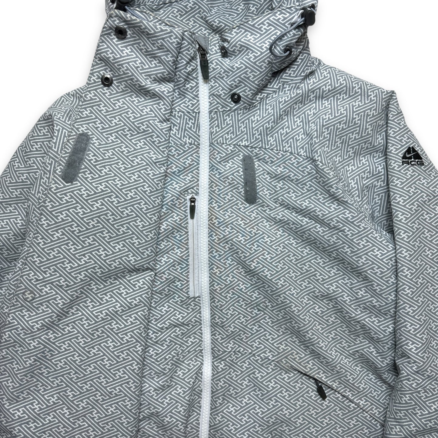 Early 2000's Nike ACG Aztek Graphic Stash Pocket Padded Jacket - Small / Medium