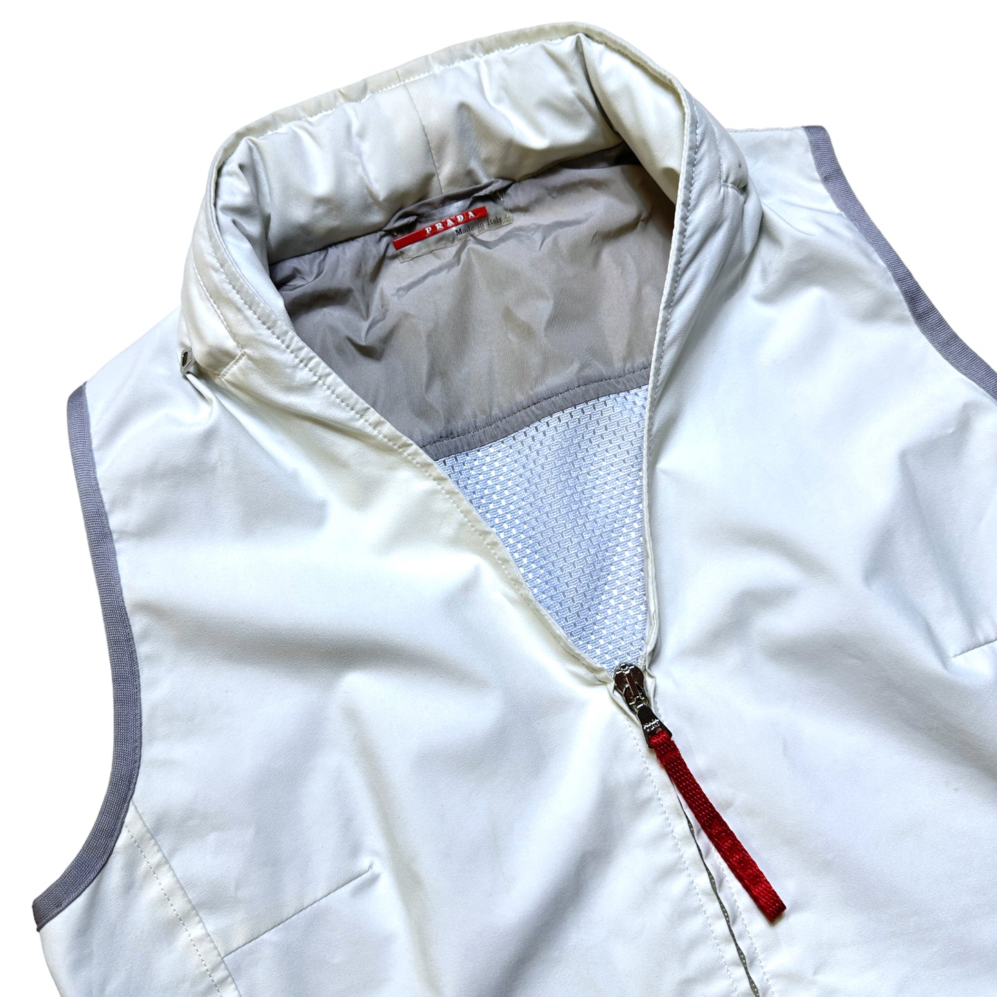 SS00’ Prada Sport Ventilated Packable Hood White Vest