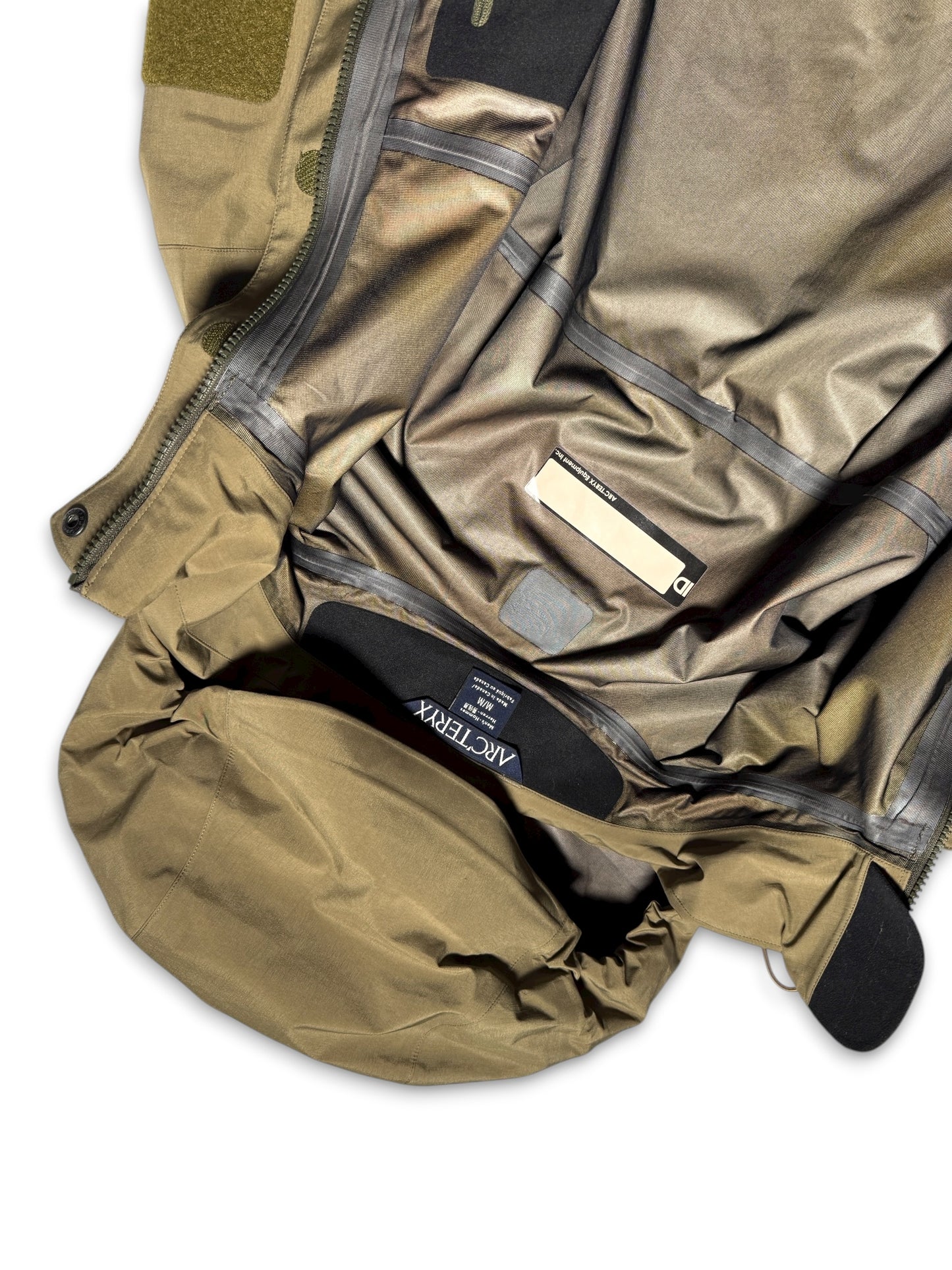 Arc'teryx LEAF Alpha Gen 1 Military Green GoreTex Jacket