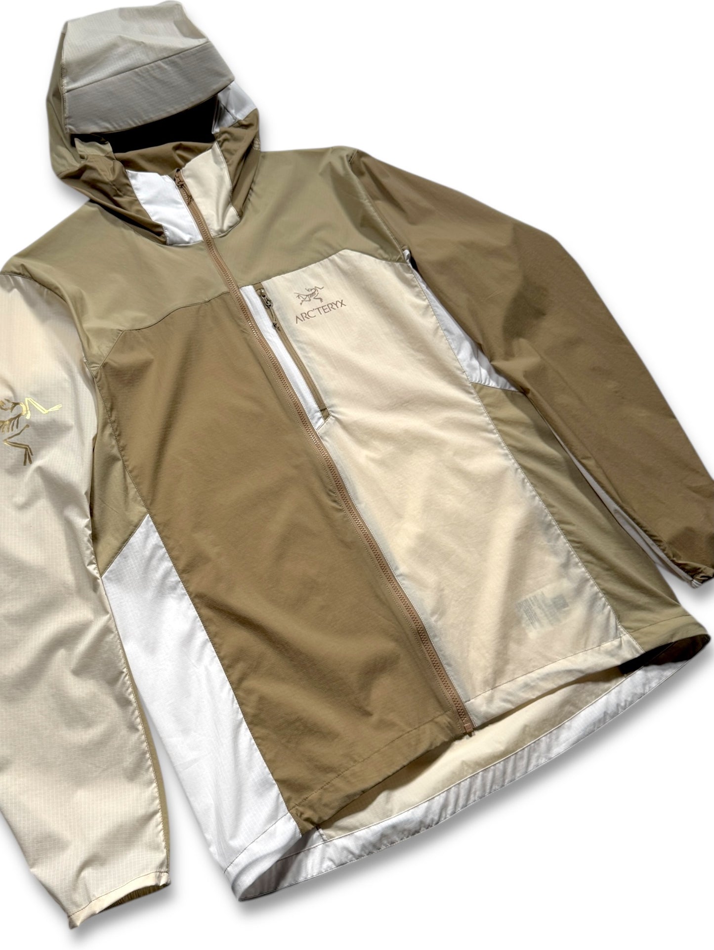 SS25' Arc'teryx x Beams Squamish Hoodie