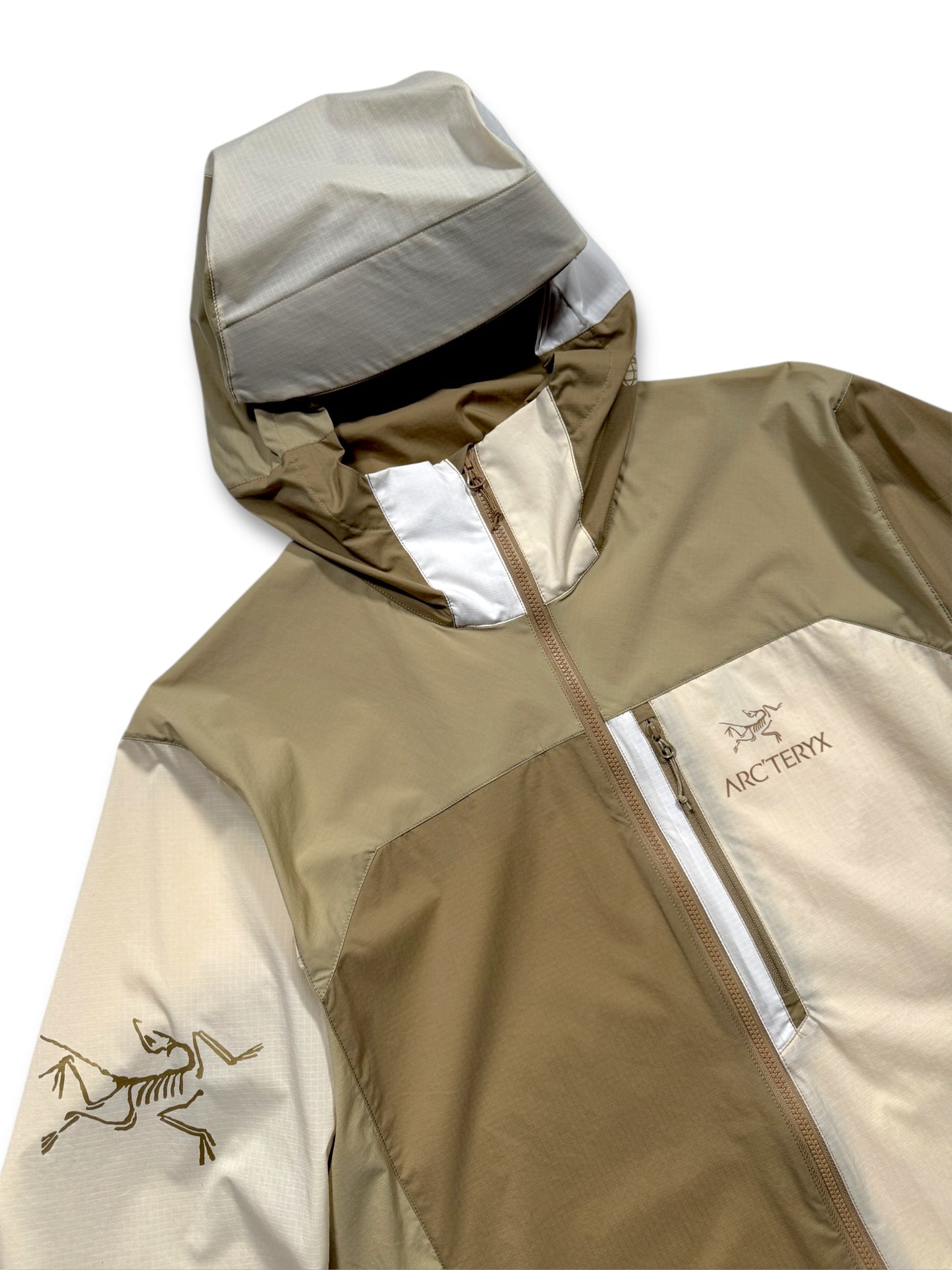 SS25' Arc'teryx x Beams Squamish Hoodie