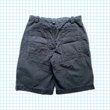 Carica l&#39;immagine nel visualizzatore di Gallery, Vintage Nike Vertical Zip Pocket Cargo Shorts - 32”