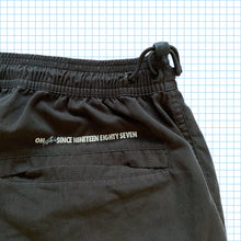 Load image into Gallery viewer, Vintage Nike Multi Pocket Cargo Shorts • Small / Medium