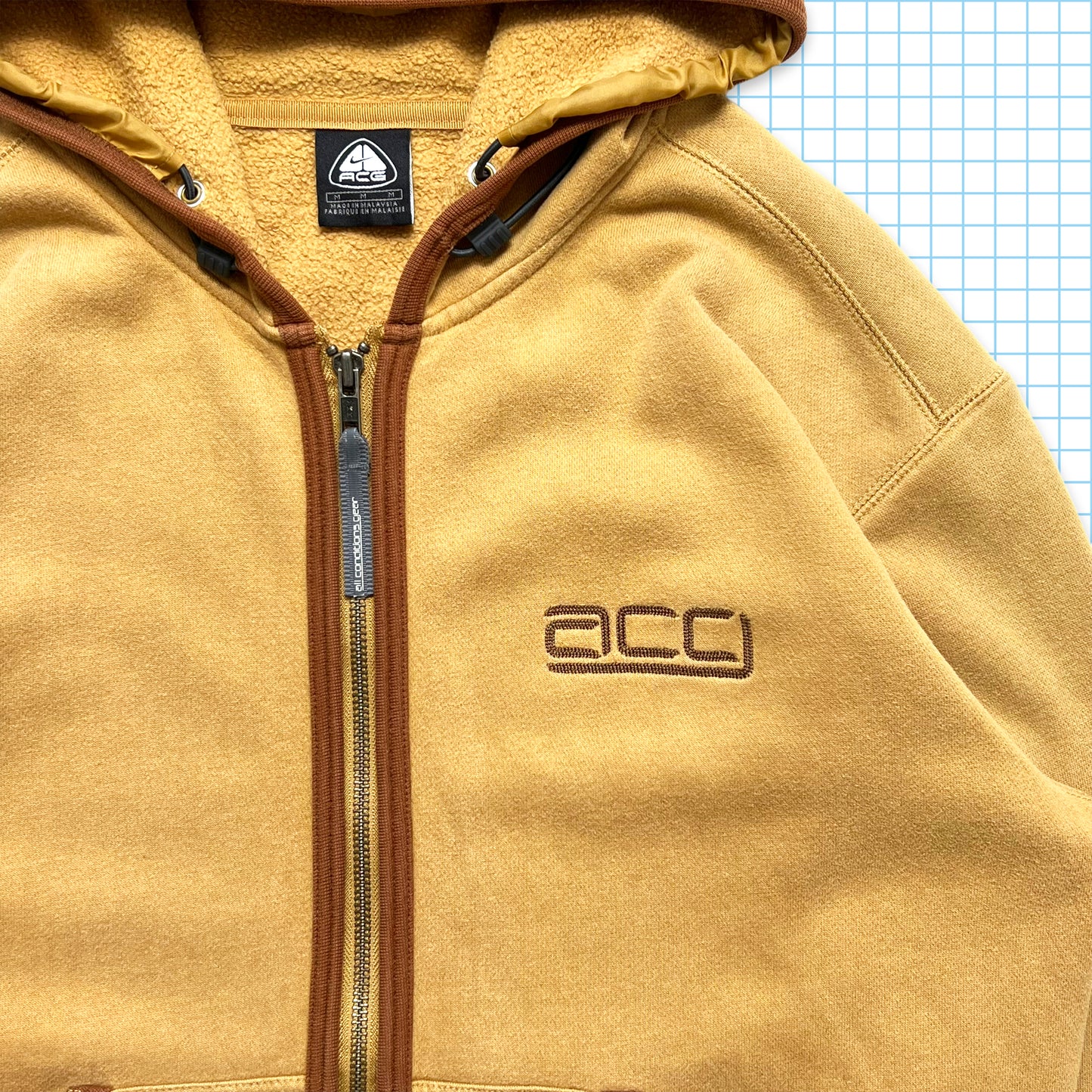 Nike ACG Spellout Zipped Hoodie - Medium