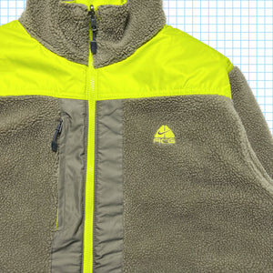 Nike ACG Volt Green Fleece Nylon Reversible Jacket - Extra Large