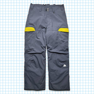 Nike ACG Waterproof Skii Pants - Large