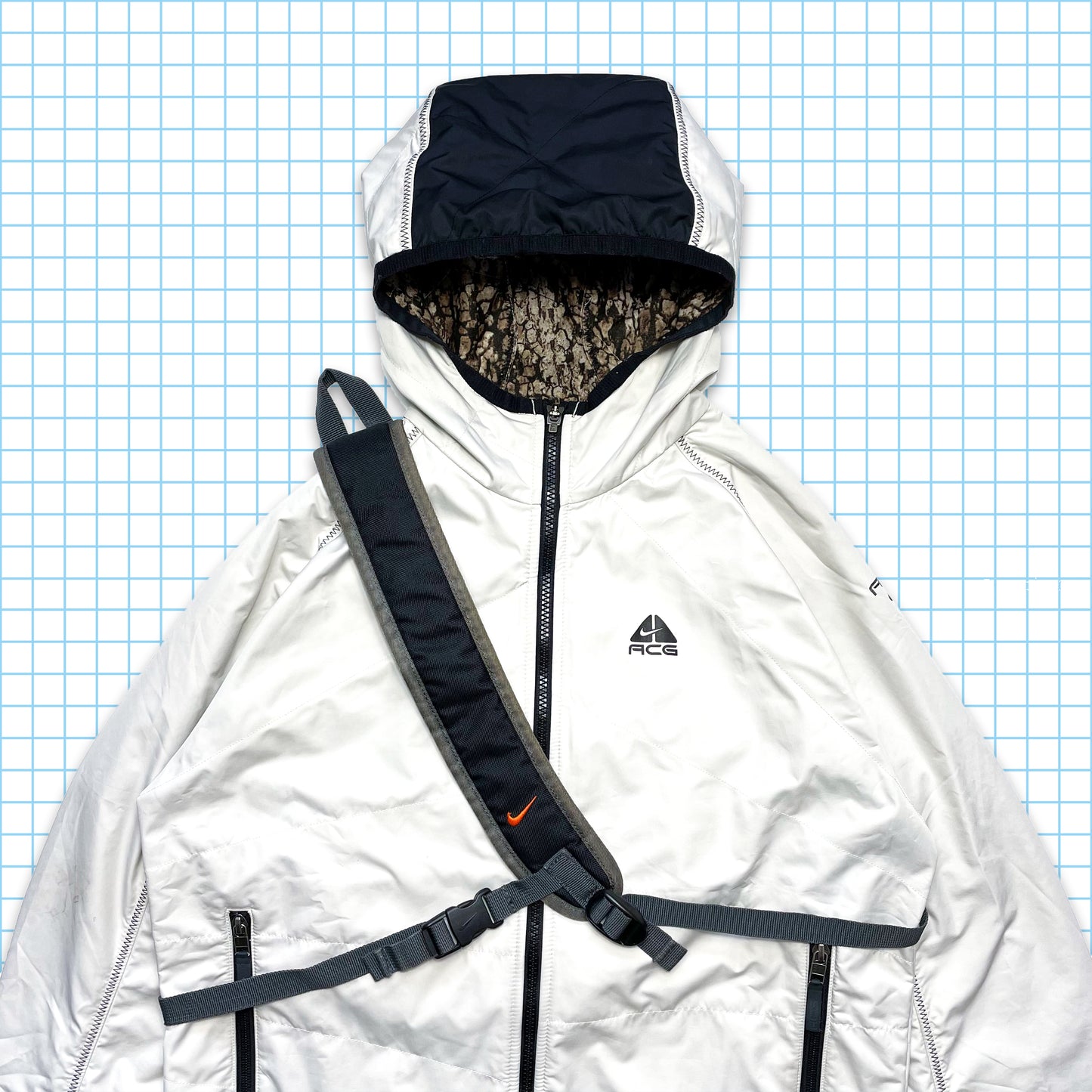 Vintage Nike ACG Lightweight Padded Jacket - Medium