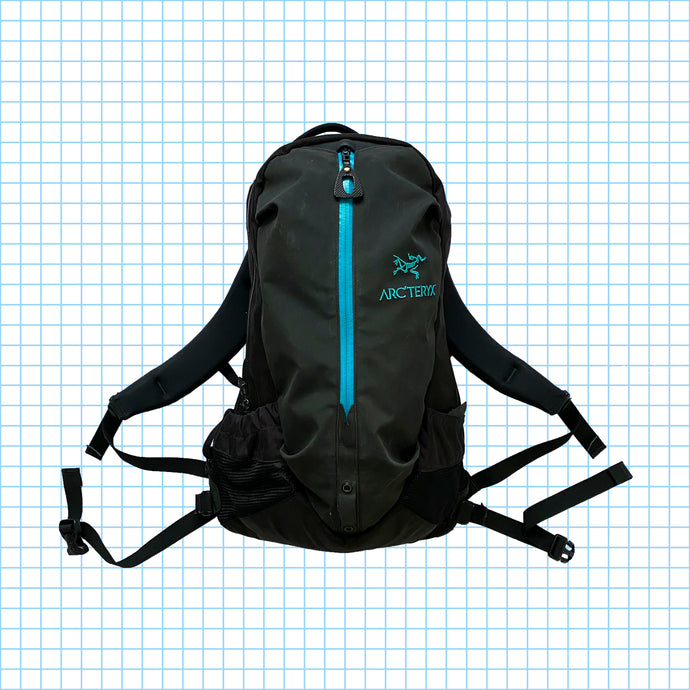 Arc’teryx Arro 22 Stealth Black Backpack