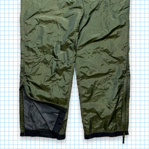 Pantalon cargo vintage GAP en nylon chatoyant - Moyen