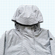 Charger l&#39;image dans la galerie, vintage Nike ACG Aztek Gris/Blanc Veste rembourrée Automne 08&#39; - Extra Large