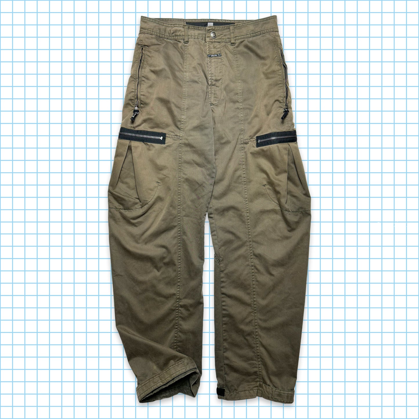 Marithé+François Girbaud Pantalon cargo à panneaux incurvés - Taille 34"