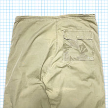 Charger l&#39;image dans la galerie, vintage Maharishi Tonal Beige Sand Dragon Snopants - Taille 32 » / 34 »