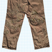 Load image into Gallery viewer, Maharishi Abstract Dragon Embroidered Snopants