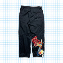 Charger l&#39;image dans la galerie, vintage Maharishi Samurai Dragon Brodé Stealth Black Snopants - Petit / Moyen