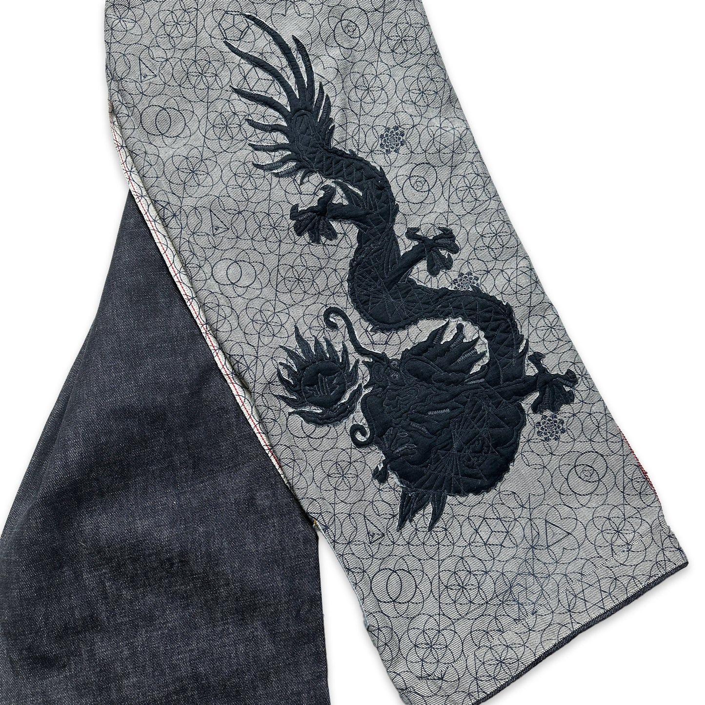 Début des années 2000 Maharishi Tonal Brodé Dragon Selvedge Denim - Taille 36/38 »