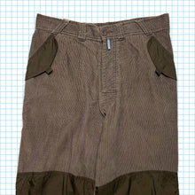 Charger l&#39;image dans la galerie, Pantalon ample Nike ACG en cordon/nylon pour bébé - Taille 32&quot;