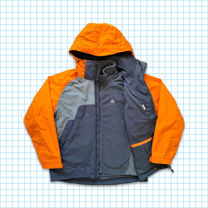 Vintage Nike ACG 2in1 Gradient Padded Jacket - Medium / Large