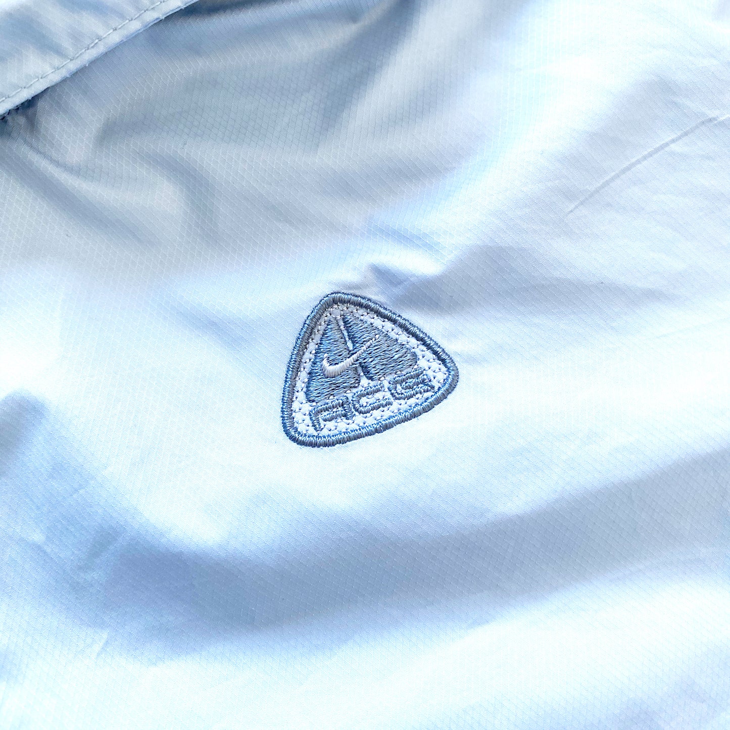 Vintage Nike ACG Baby Blue Lightweight Shell Jacket - Medium / Large