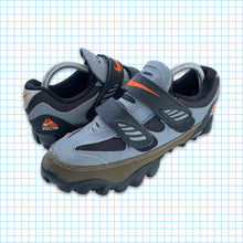 Load image into Gallery viewer, Vintage Nike ACG Cycling Shoes - UK6/US7