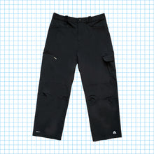 Carica l&#39;immagine nel visualizzatore di Gallery, Nike ACG Black Tactical Cargos - 34&quot; Waist