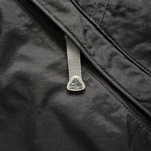 Charger l&#39;image dans la galerie, vintage Nike ACG Storm-Fit Veste rembourrée noire - Moyenne / Grande