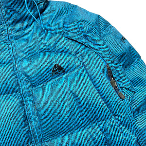 2008 Nike ACG Bright Blue Line Graphic Down Fill Puffer Jacket - Moyen / Grand 