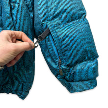 Carica l&#39;immagine nel visualizzatore di Gallery, 2008 Nike ACG Bright Blue Line Graphic Down Fill Puffer Jacket - Medium / Large
