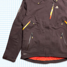 Load image into Gallery viewer, Vintage Nike ACG Recco System Technical Gradient Jacket - Medium