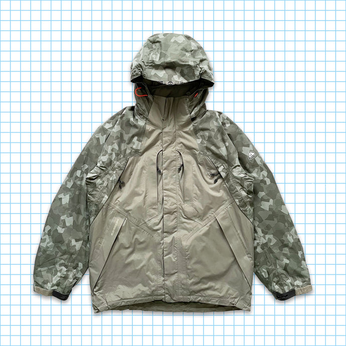 Veste technique rembourrée Nike ACG Camo Arms vintage