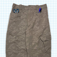 Load image into Gallery viewer, Nike ACG Digital Camo Cargos - 28&quot; Waist