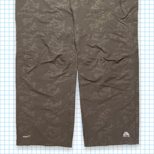 Nike ACG Digital Camo Cargos - 28" Waist