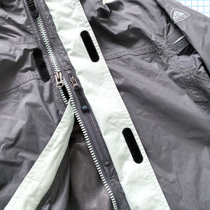 Nike ACG Grey Ice Padded Heavy Weight Ski Jacket - Medium