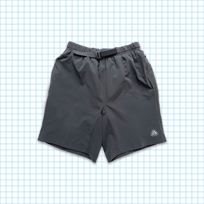 Vintage Nike ACG Belt Shorts - Small
